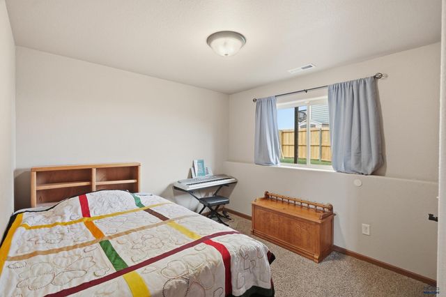 817 LONE SOLDIER RD, Box Elder, SD 57719