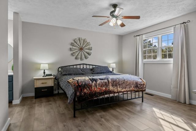 365 Little Benton Rd, Mansfield, TN 38236