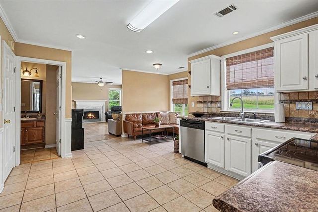 10043 Clearwater Trail, Jonesboro, GA 30238