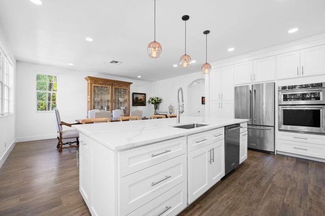 5675 NE Trieste Way, Boca Raton, FL 33487