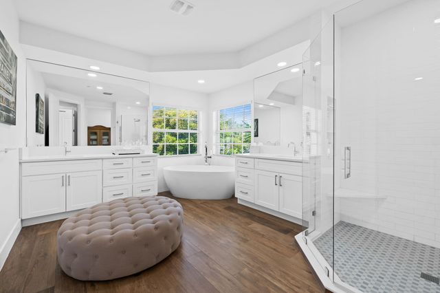5675 NE Trieste Way, Boca Raton, FL 33487