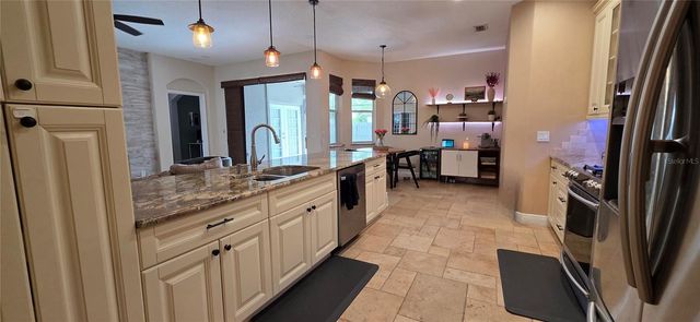 2695 CYPRESS HEAD TRAIL, Oviedo, FL 32765