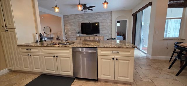 2695 CYPRESS HEAD TRAIL, Oviedo, FL 32765