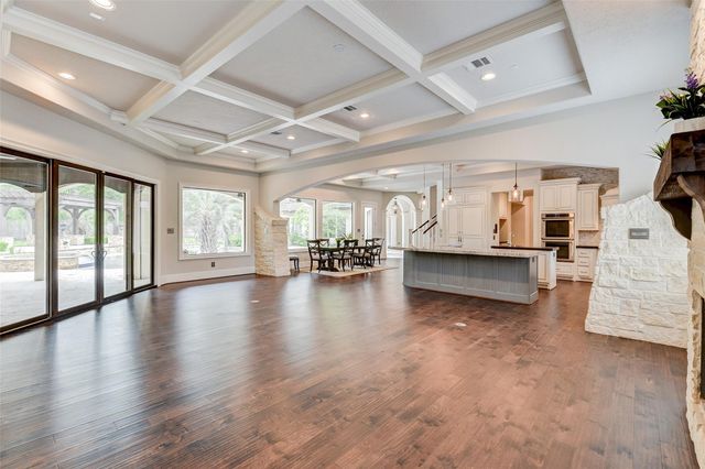 15051 Cathedral Falls Drive, Cypress, TX 77429