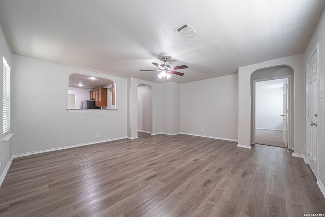 10915 CIMARRON CV, Universal City, TX 78148