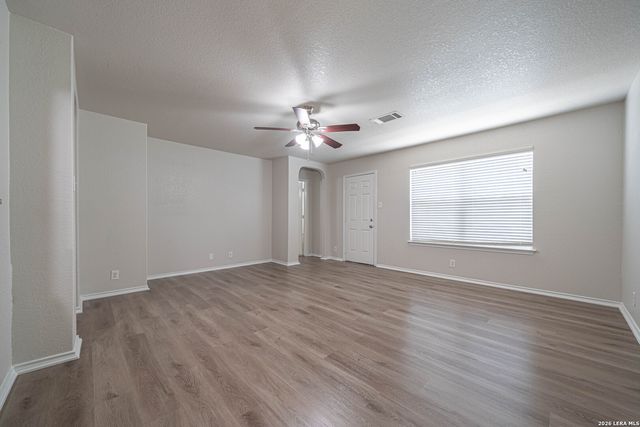 10915 CIMARRON CV, Universal City, TX 78148