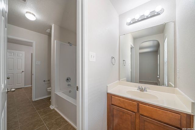 10915 CIMARRON CV, Universal City, TX 78148