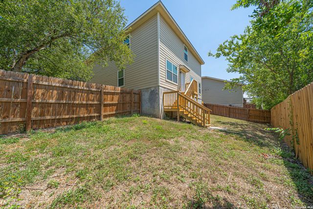 10915 CIMARRON CV, Universal City, TX 78148
