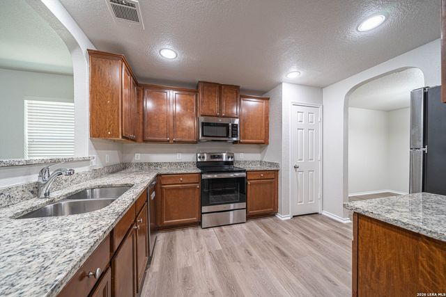 10915 CIMARRON CV, Universal City, TX 78148