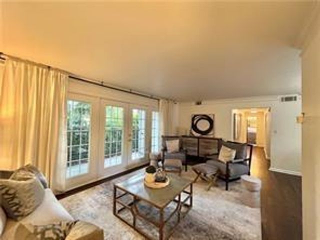 311 Peachtree Hills Avenue NE 7A, Atlanta, GA 30305