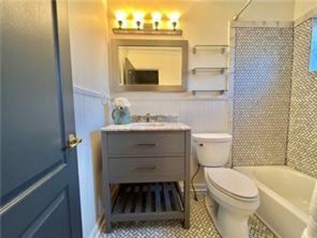 311 Peachtree Hills Avenue NE 7A, Atlanta, GA 30305