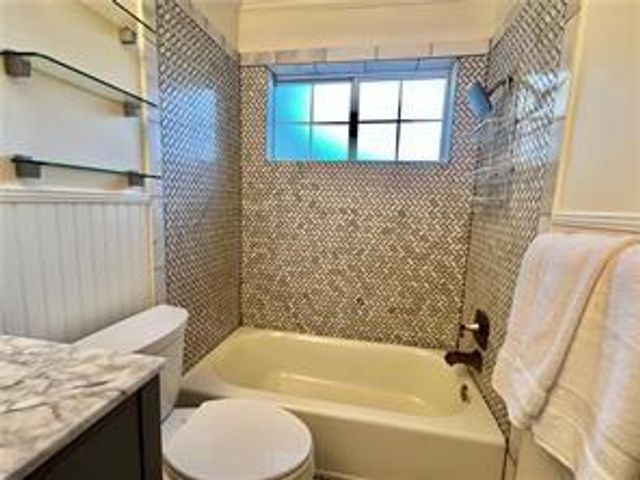 311 Peachtree Hills Avenue NE 7A, Atlanta, GA 30305