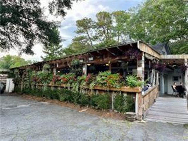 311 Peachtree Hills Avenue NE 7A, Atlanta, GA 30305