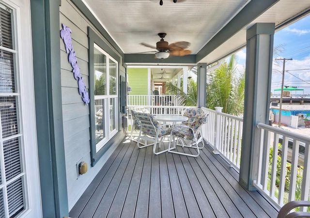 5433 ESSEX AVENUE S, Gulfport, FL 33707