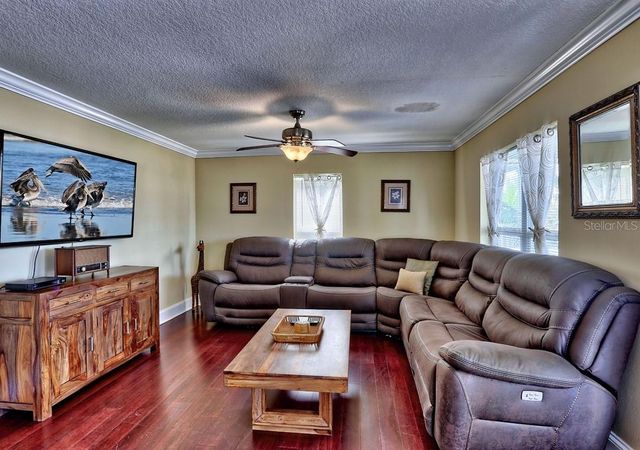 5433 ESSEX AVENUE S, Gulfport, FL 33707