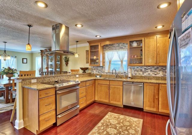 5433 ESSEX AVENUE S, Gulfport, FL 33707