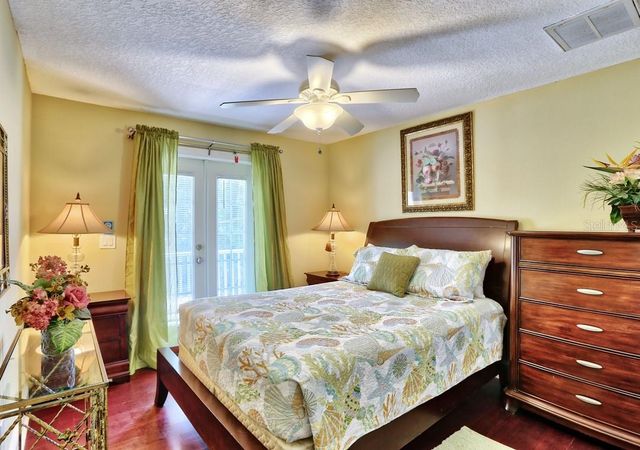 5433 ESSEX AVENUE S, Gulfport, FL 33707