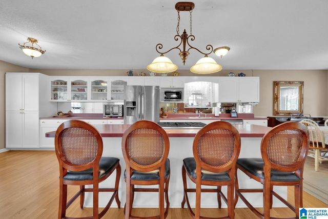 1011 CROSSHILL LANE, Warrior, AL 35180