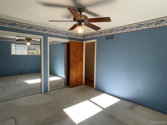 46151 Bloomcrest Drive, Northville, MI 48167