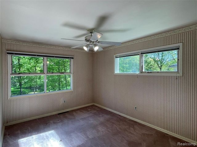 46151 Bloomcrest Drive, Northville, MI 48167