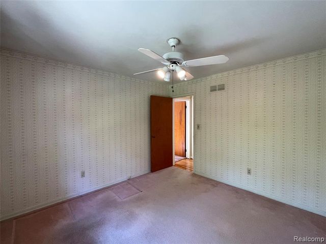46151 Bloomcrest Drive, Northville, MI 48167