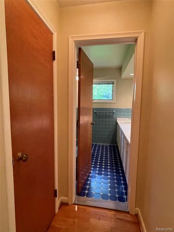 46151 Bloomcrest Drive, Northville, MI 48167