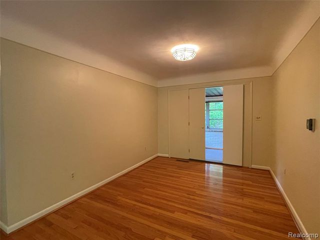 46151 Bloomcrest Drive, Northville, MI 48167