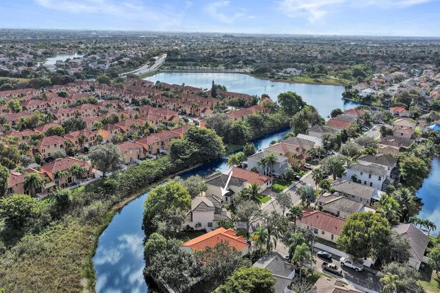 2389 NW 162nd Terrace, Pembroke Pines, FL 33028