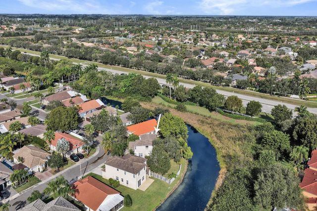 2389 NW 162nd Terrace, Pembroke Pines, FL 33028