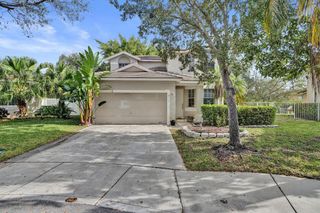 2389 NW 162nd Terrace, Pembroke Pines, FL 33028
