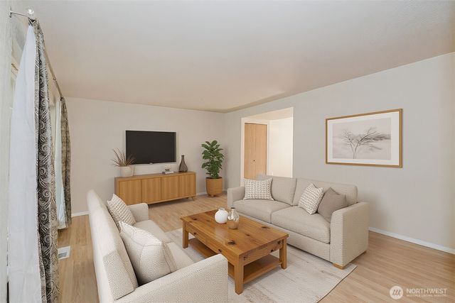 776 SW Littletree Circle, Port Orchard, WA 98367