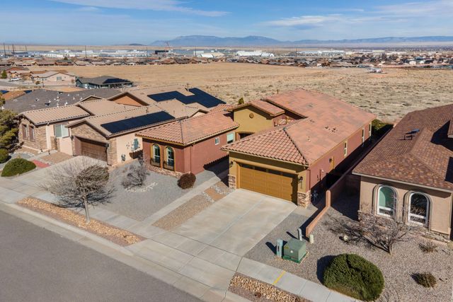 880 Jubilee Boulevard SW, Los Lunas, NM 87031