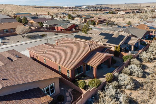 880 Jubilee Boulevard SW, Los Lunas, NM 87031