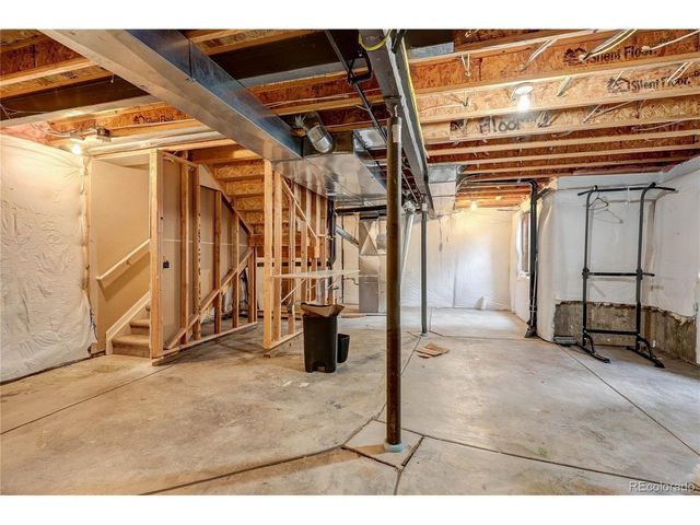 7582 S Sicily Way, Aurora, CO 80016
