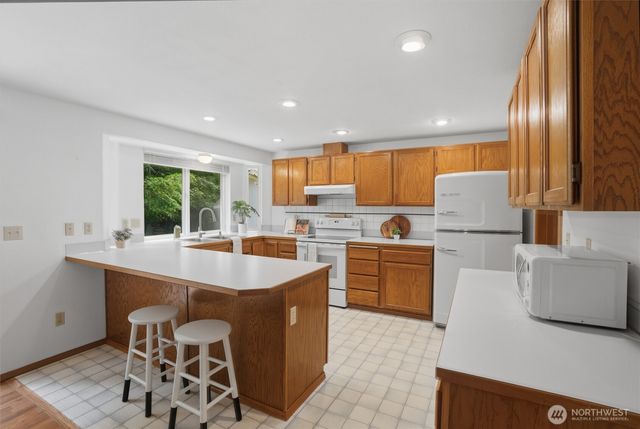 4236 Locker Road SE, Port Orchard, WA 98366