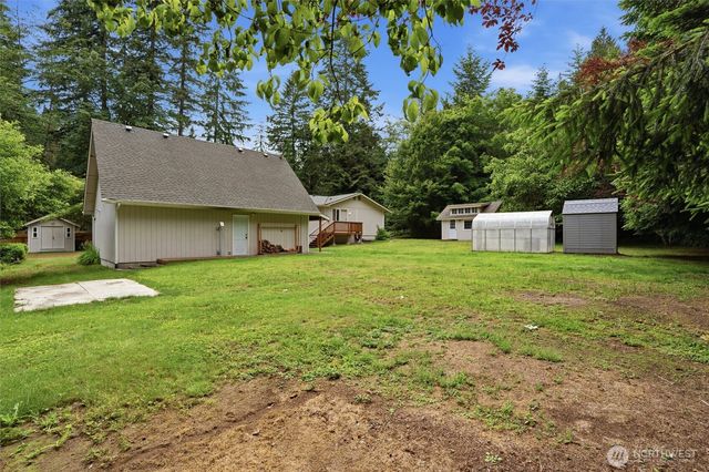 4236 Locker Road SE, Port Orchard, WA 98366