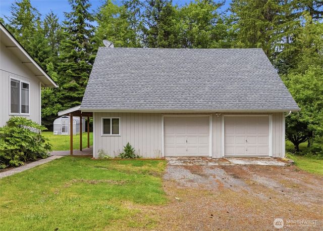 4236 Locker Road SE, Port Orchard, WA 98366
