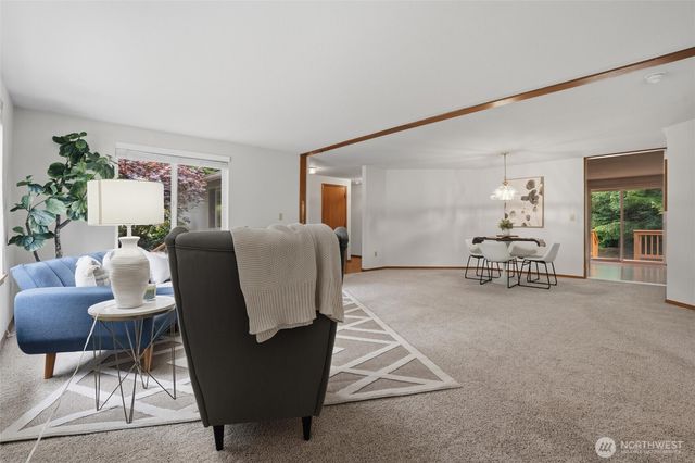 4236 Locker Road SE, Port Orchard, WA 98366