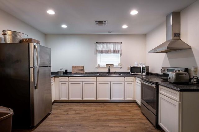 3377 O Quinn Branch RD, La Grange, TX 78945