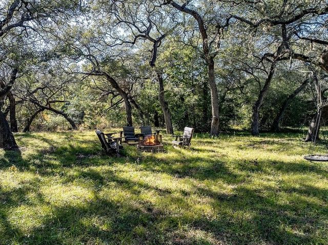 3377 O Quinn Branch RD, La Grange, TX 78945