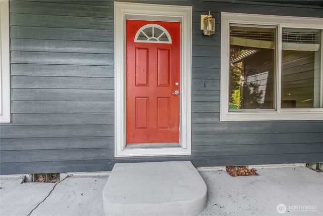 12311 Holtz Road E, Eatonville, WA 98328