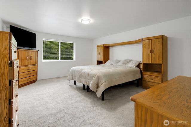 12311 Holtz Road E, Eatonville, WA 98328