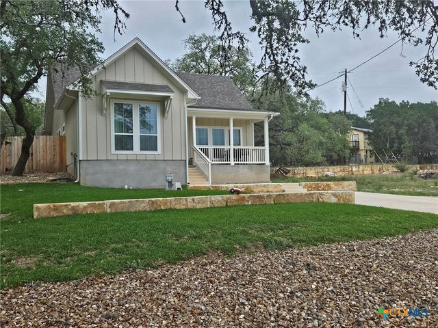 1095 Diamondhead Drive, Canyon Lake, TX 78133