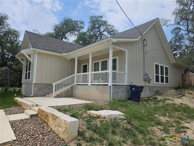 1095 Diamondhead Drive, Canyon Lake, TX 78133