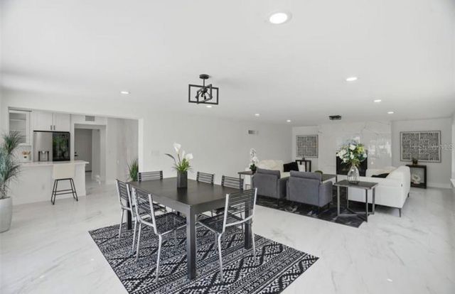 5101 DOVER STREET NE, St Petersburg, FL 33703