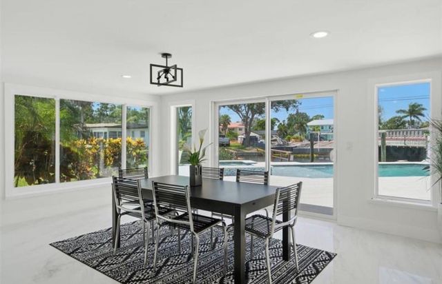 5101 DOVER STREET NE, St Petersburg, FL 33703