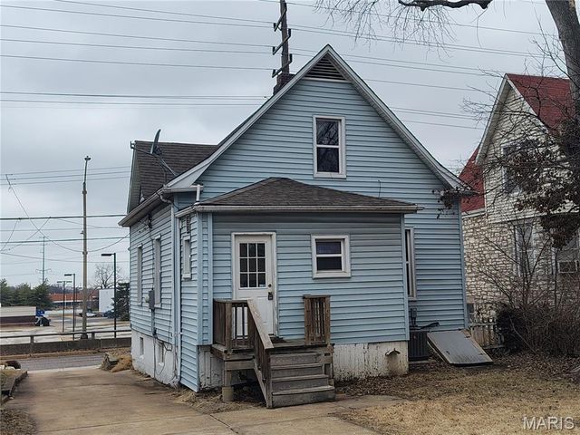 3246 S Big Bend Boulevard, St Louis, MO 63143