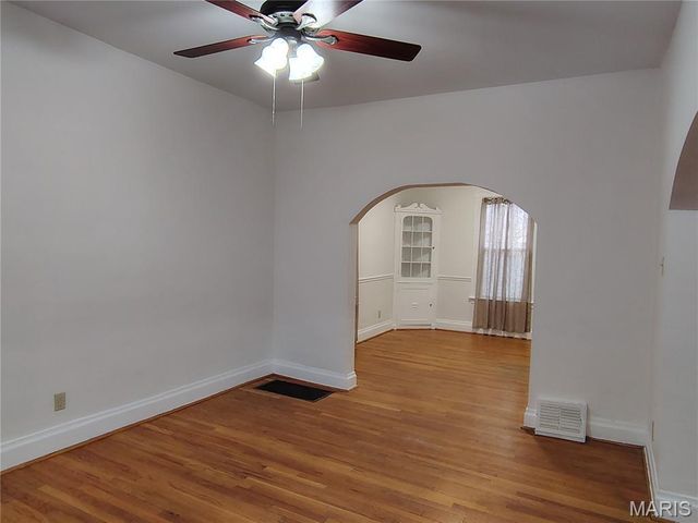 3246 S Big Bend Boulevard, St Louis, MO 63143