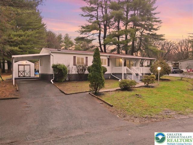 1016 Spruce Lane, Upper Macungie Twp, PA 18031