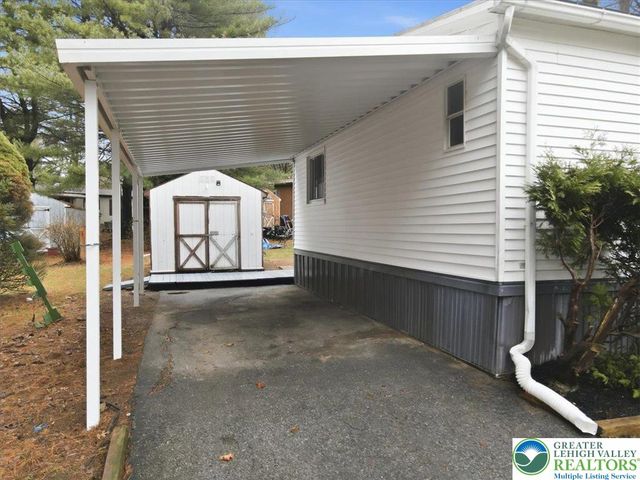 1016 Spruce Lane, Upper Macungie Twp, PA 18031